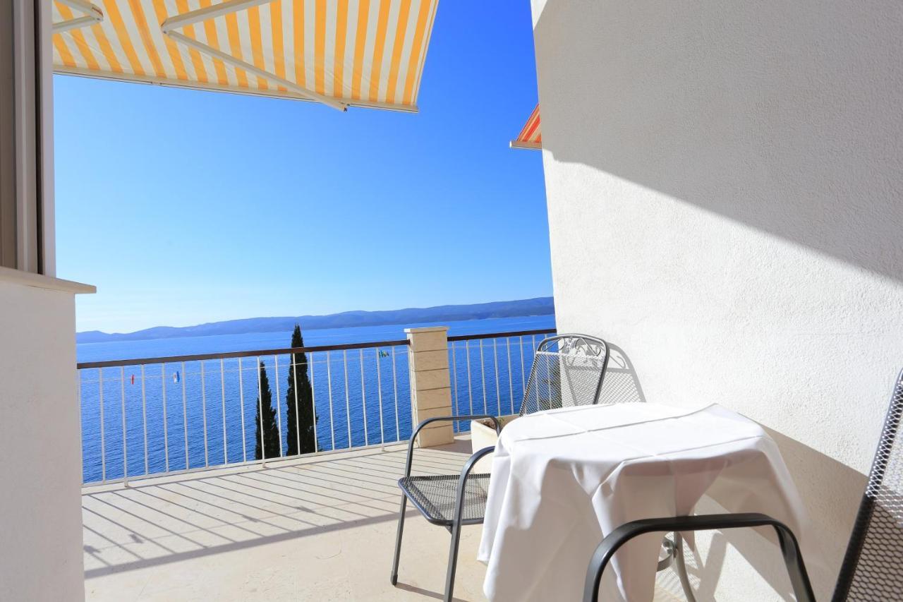 Apartments By The Sea Mimice, Omis - 18149 エクステリア 写真